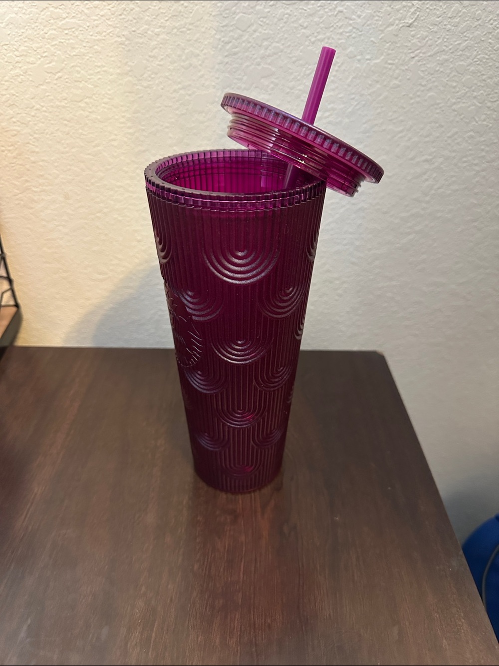 Starbucks Textured Reusable Tumbler with Straw - Deep Magenta